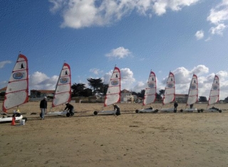  Practicar vela en arena